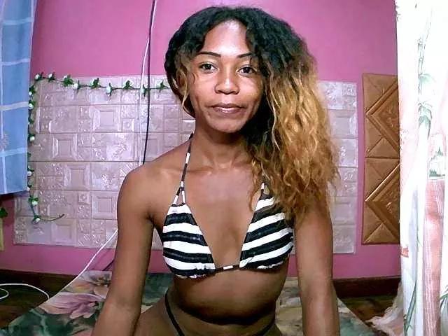 Cling to live show with Barbiesexy from BongaCams 