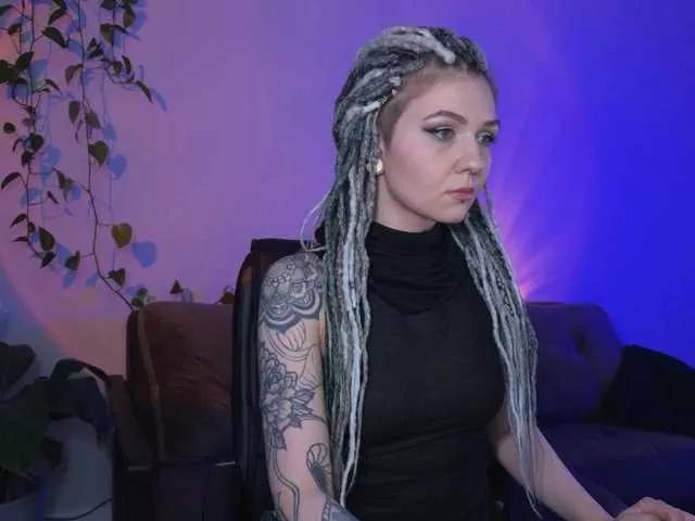 Cling to live show with bySOVA from BongaCams 