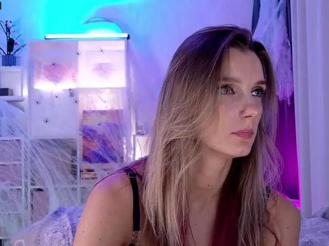 Karamelsw on BongaCams