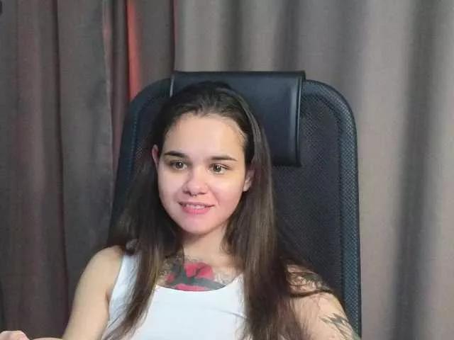 LollyMille on BongaCams