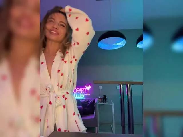 Nataliecroys on BongaCams