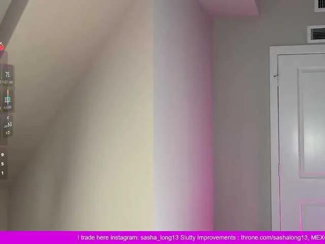 Sashalong13 on BongaCams