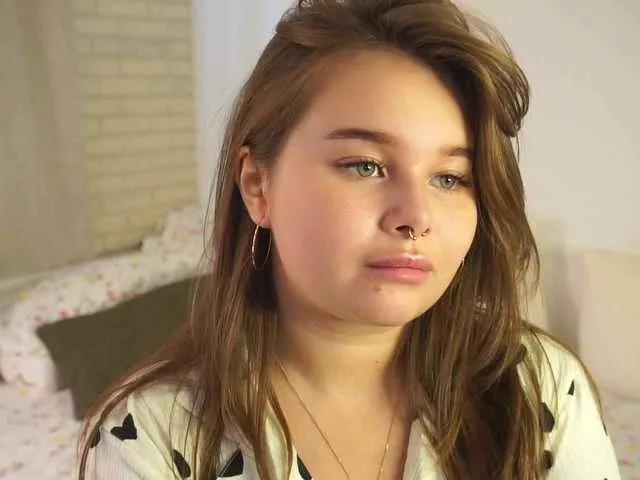YesImAnna — Freechat on BongaCams