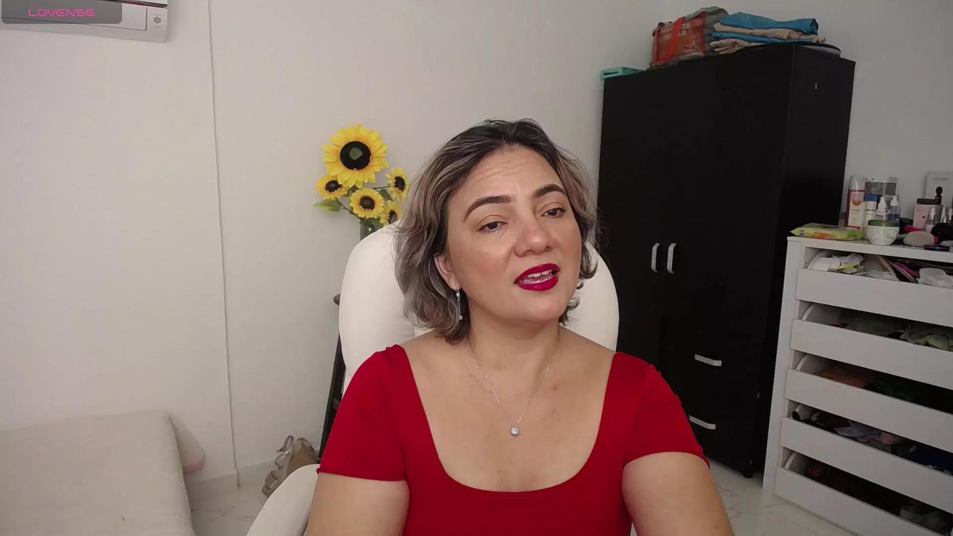 Cling to live show with ana_milf from Cam4 