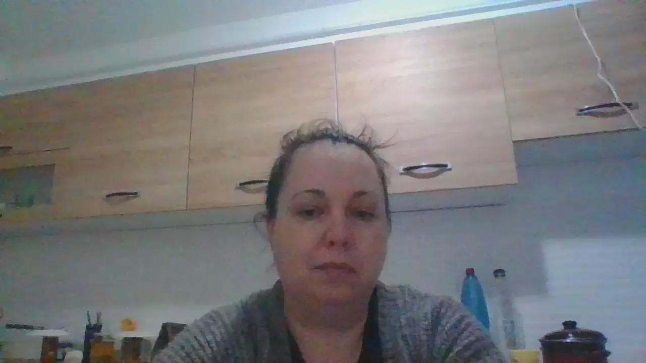 Cling to live show with copcabana from Cam4 