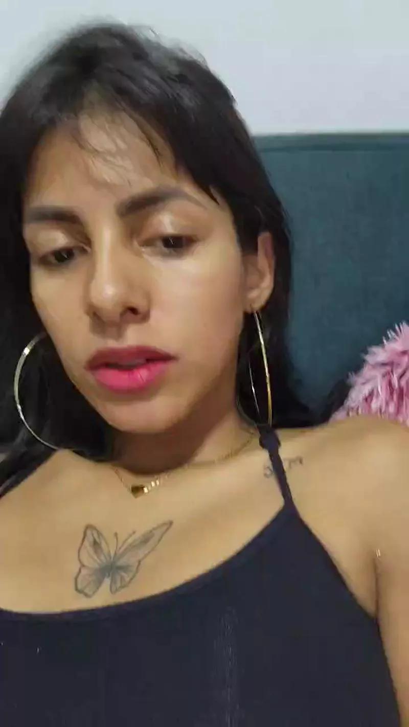 Cling to live show with cute_plop from Cam4 