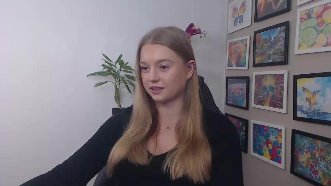 Cling to live show with erica_forever from Cam4 