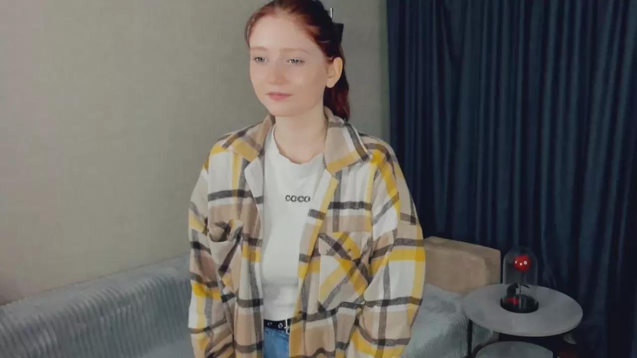 Cling to live show with EsmeFountain from Cam4 