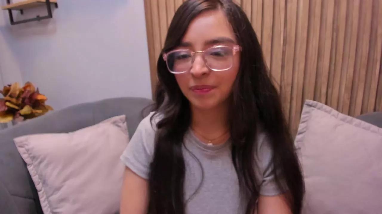 Cling to live show with Eva_Macalliter from Cam4 