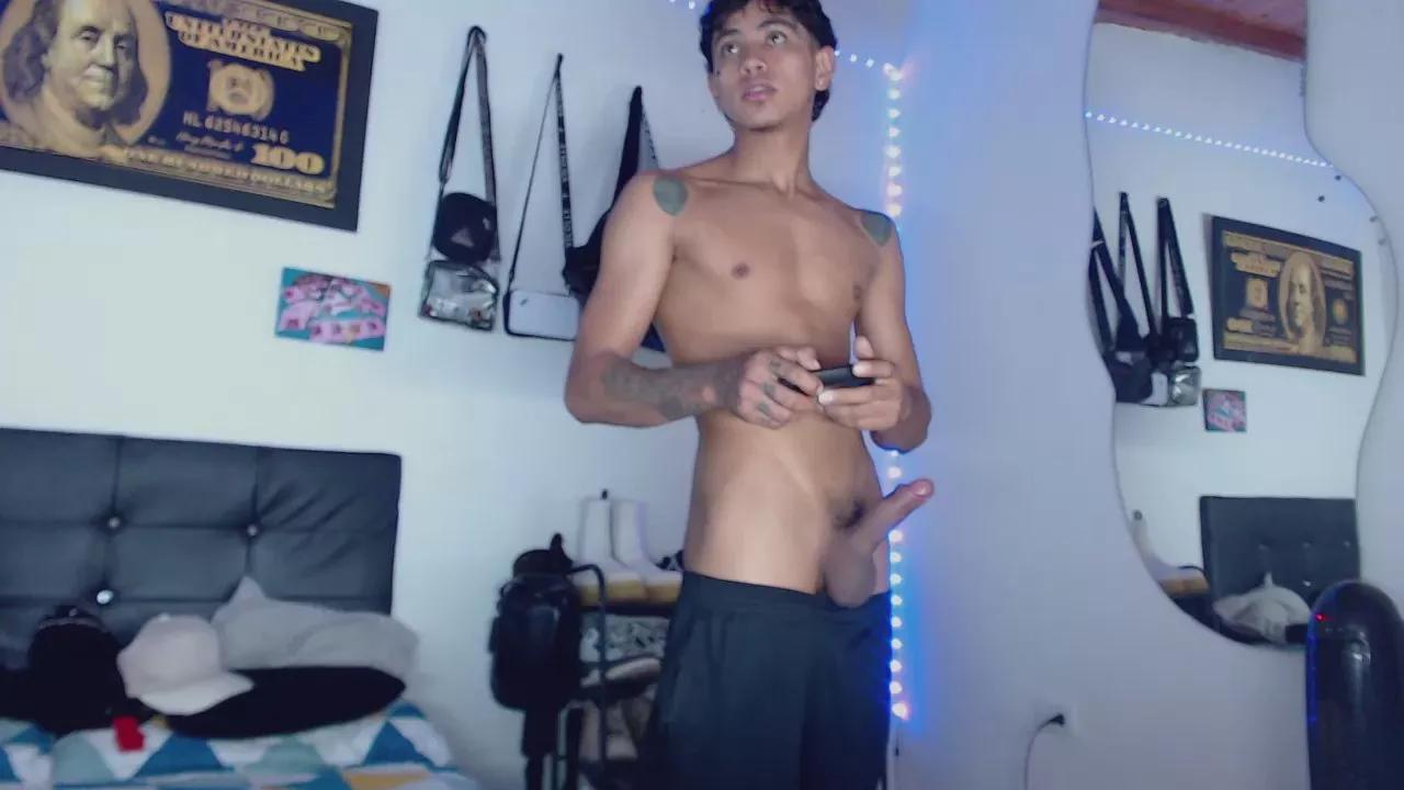Cling to live show with jeronxtapion from Cam4 