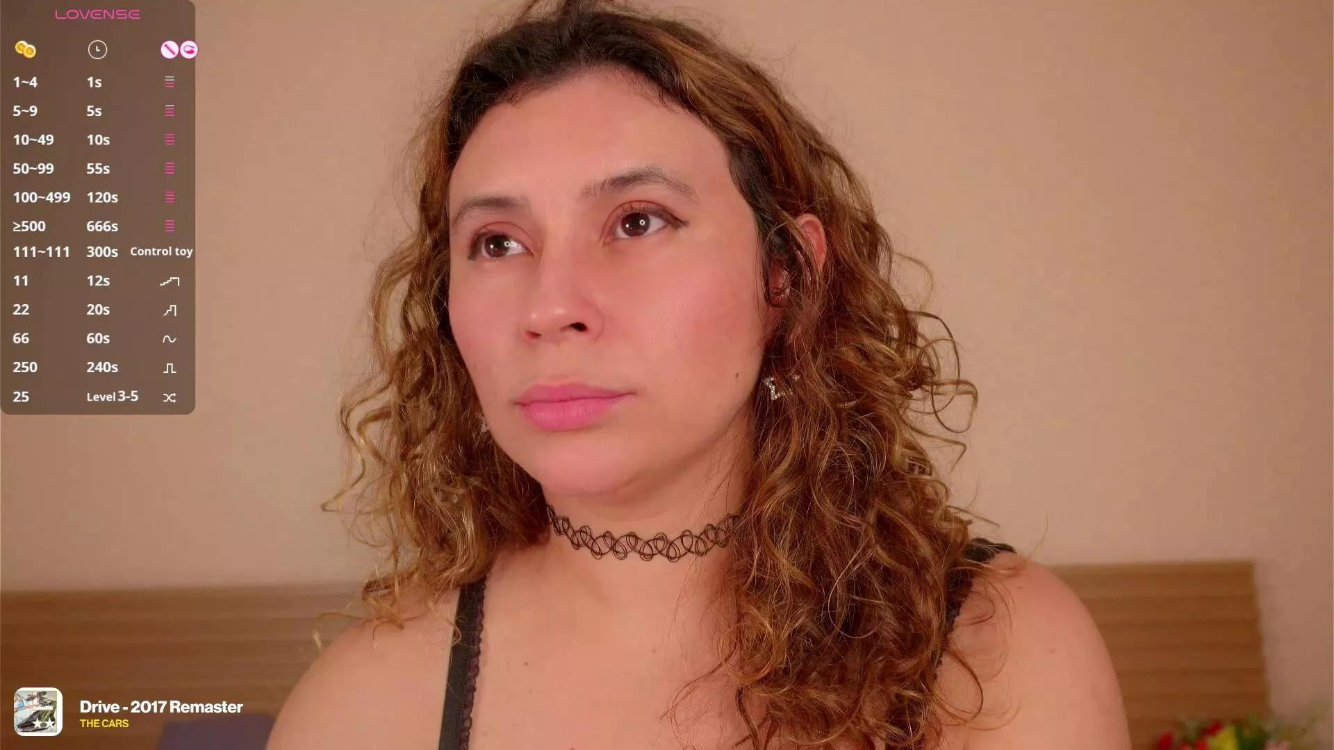 Cling to live show with Kate_Danswet from Cam4 