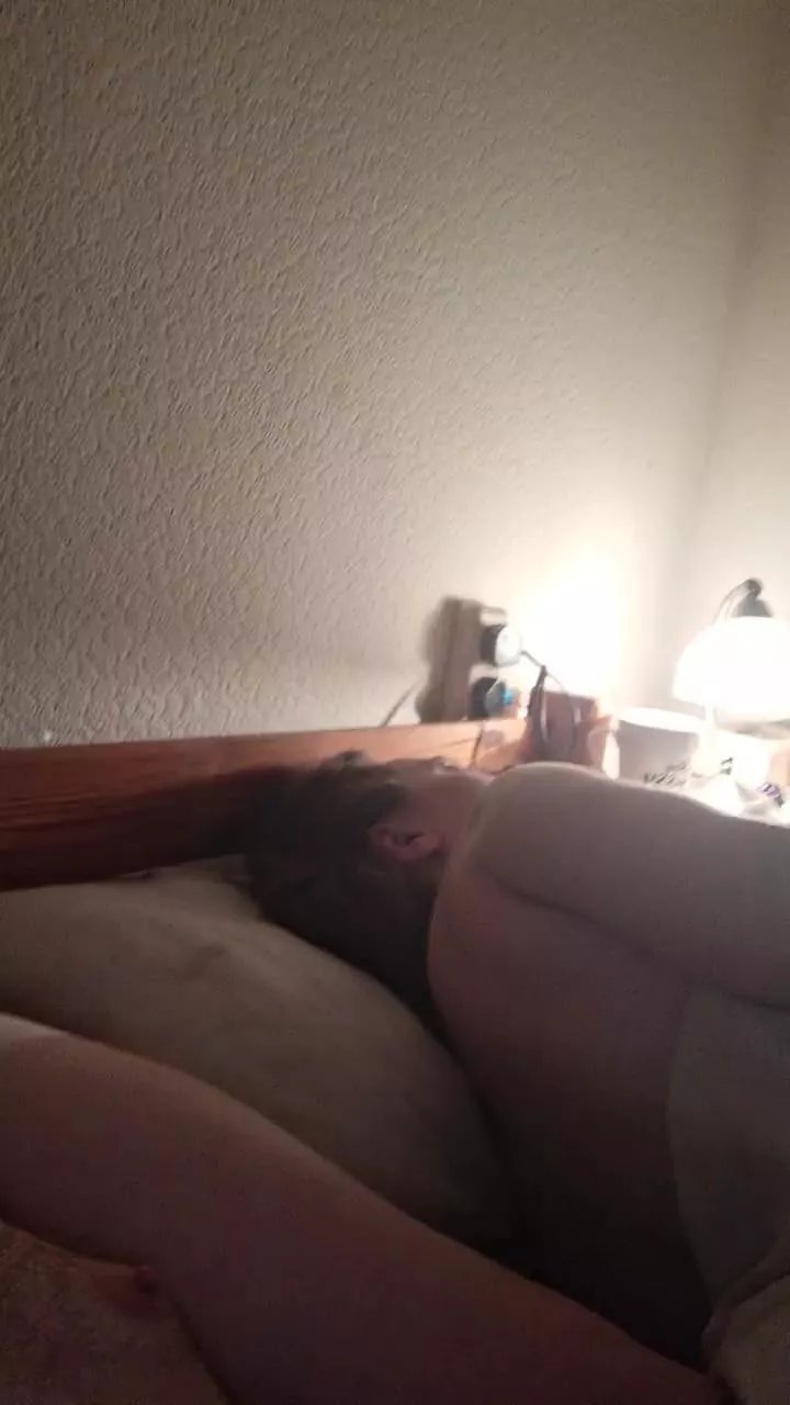 kentishcouple25 on Cam4