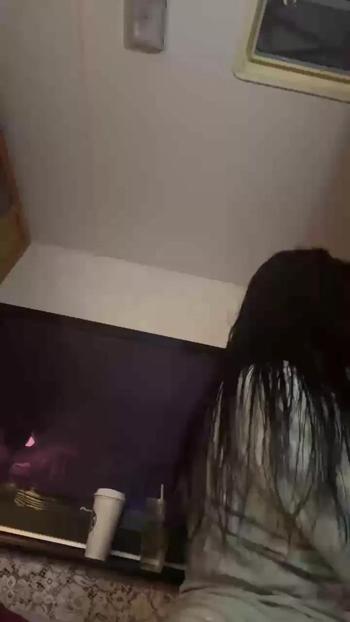 Cling to live show with Kristnxoxoxoxo from Cam4 