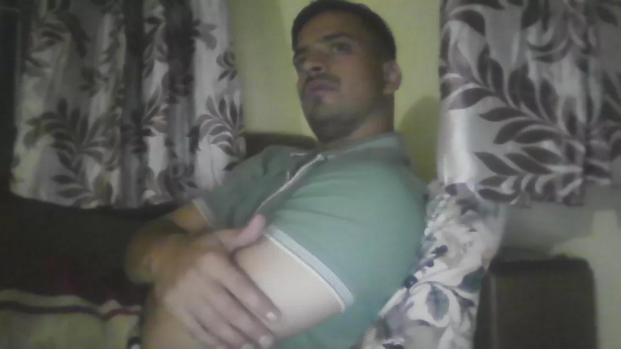 Cling to live show with mformahi from Cam4 