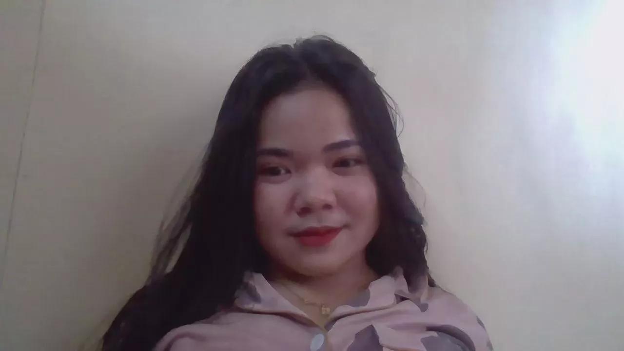 Cling to live show with Mochababe2003 from Cam4 