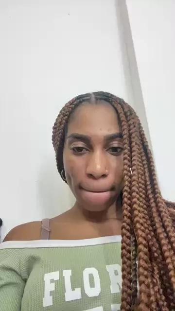 Cling to live show with Naughty_h from Cam4 