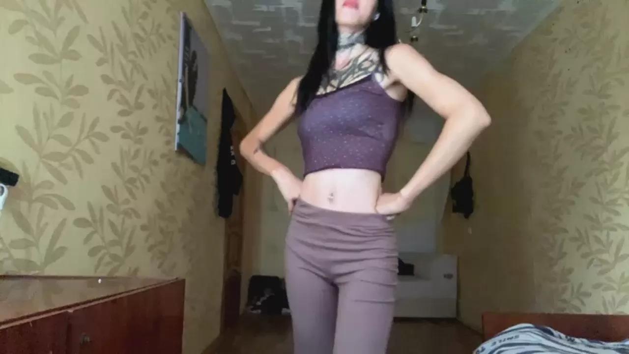 Cling to live show with PetraBanwell from Cam4 
