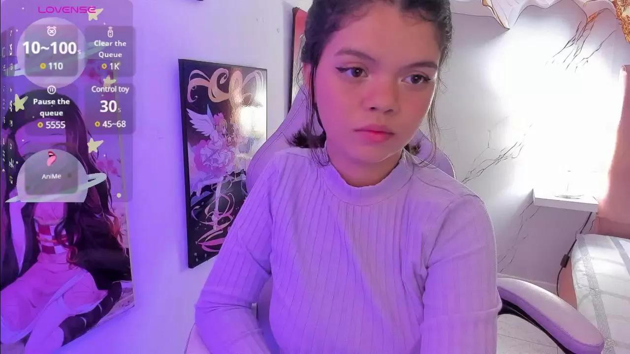 Cling to live show with SunnieCute_ from Cam4 