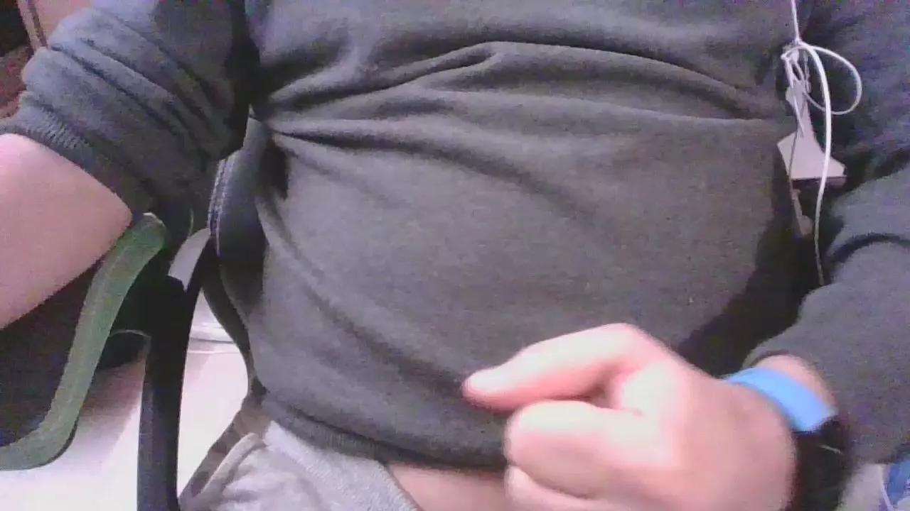 Cling to live show with tagliaxl from Cam4 