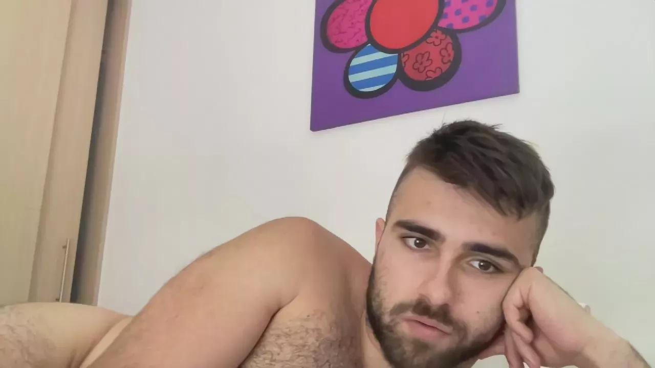 Offline Thony_Grey on Cam4