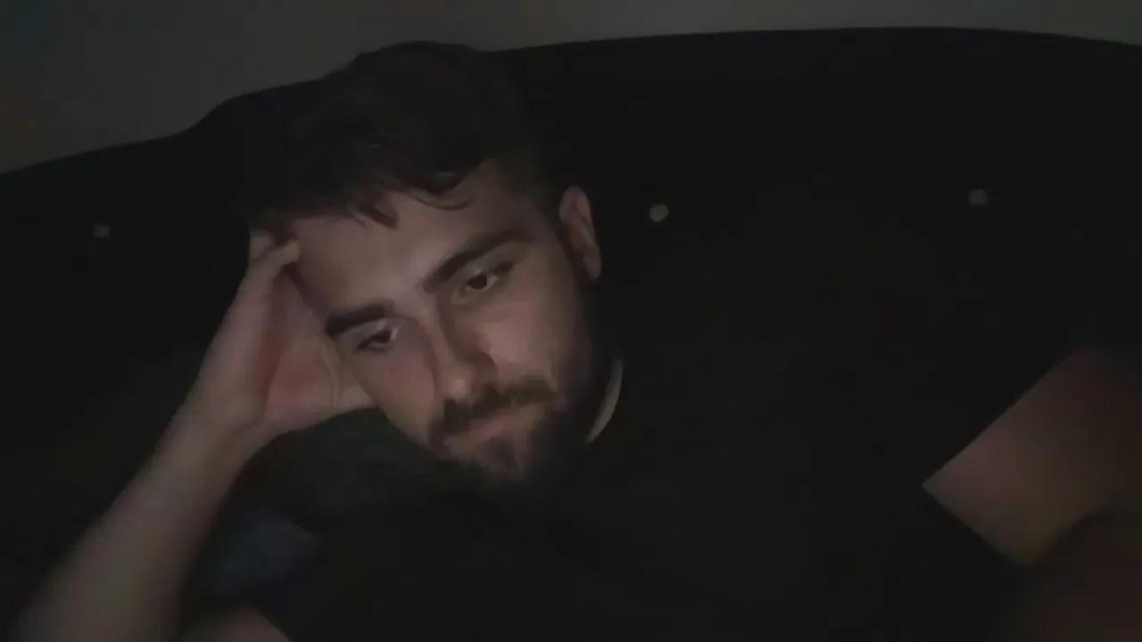 Offline Thony_Grey on Cam4