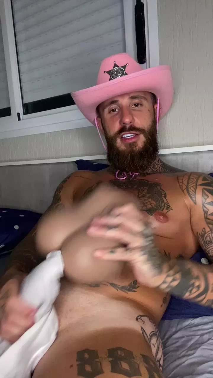 Viking_Tatuado on Cam4