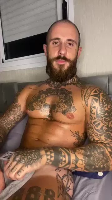 Viking_Tatuado on Cam4