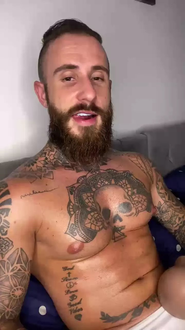 Viking_Tatuado on Cam4