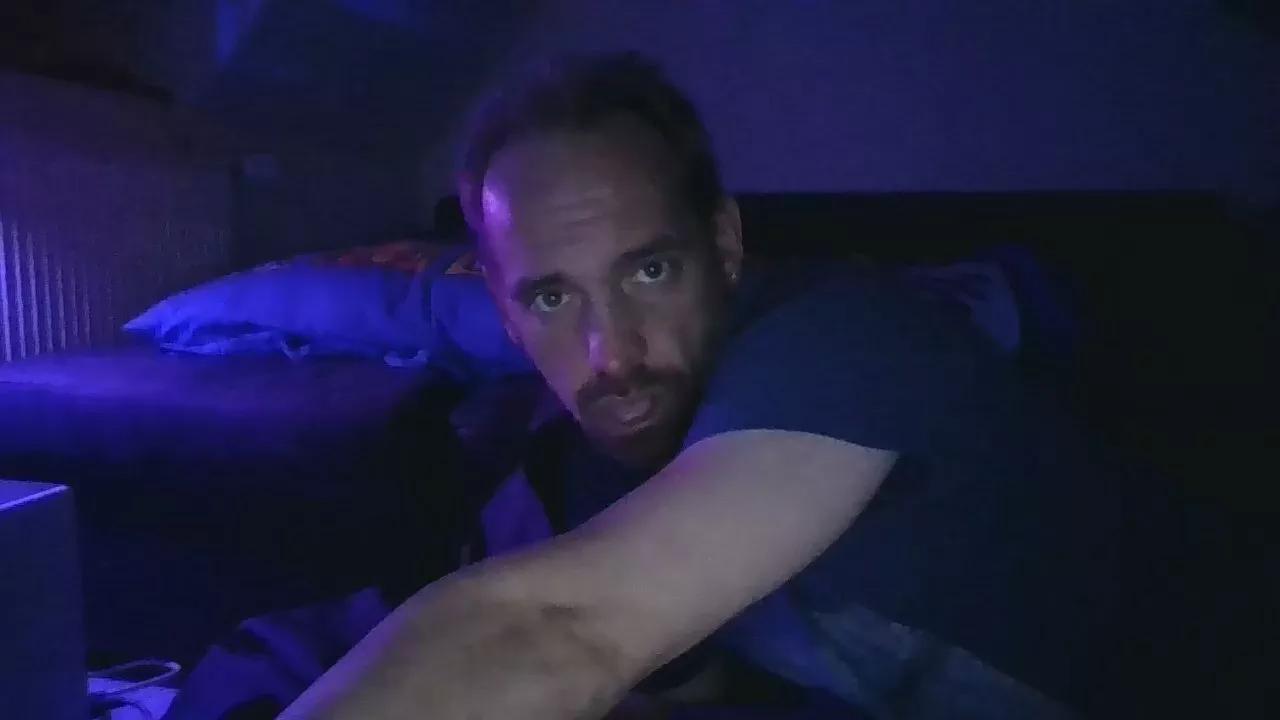 Cling to live show with whiskey2050 from Cam4 