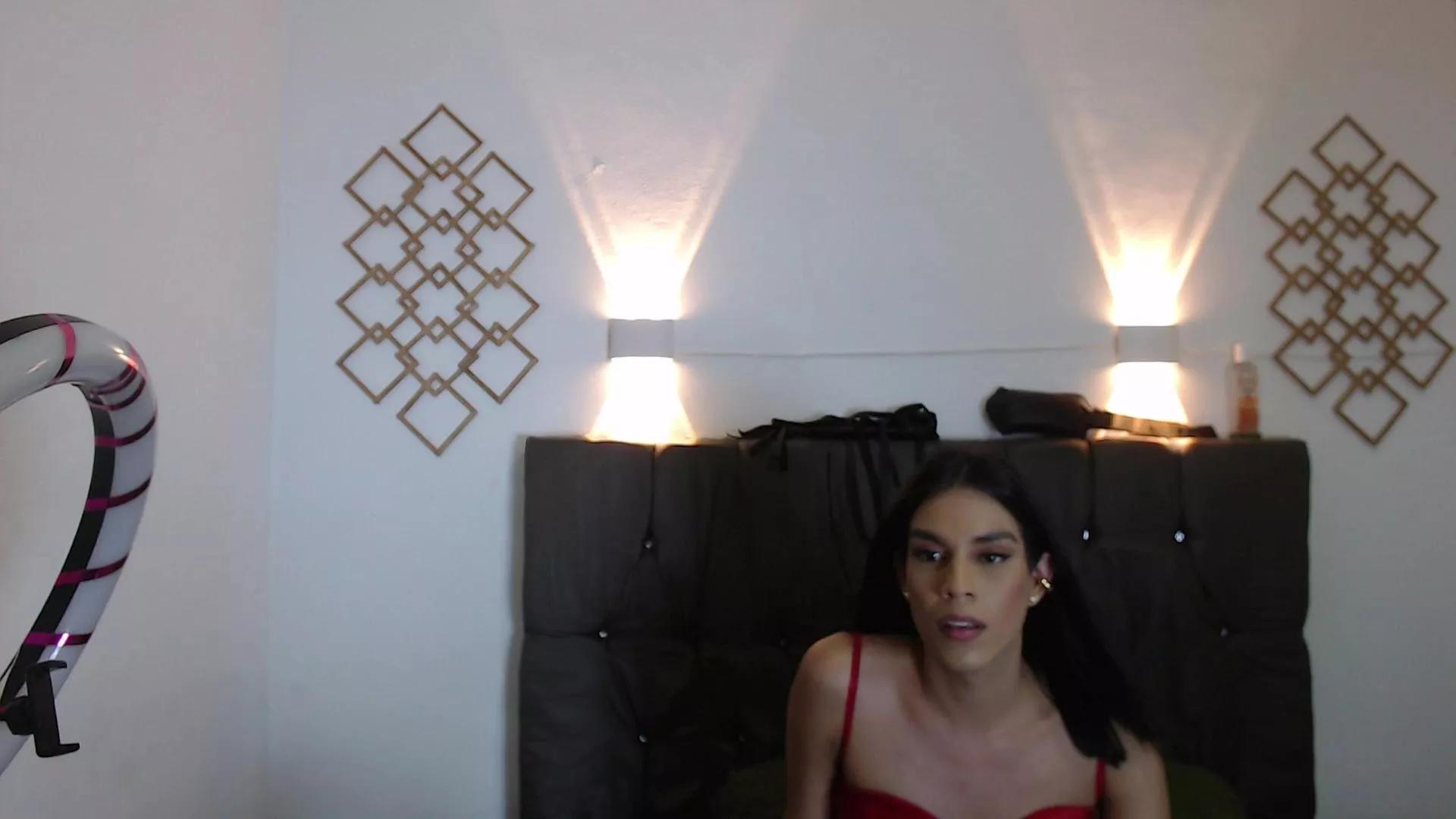 Cling to live show with Zoe_TransGirl from Cam4 