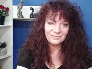 Cling to live show with alicexlux from CamSoda 