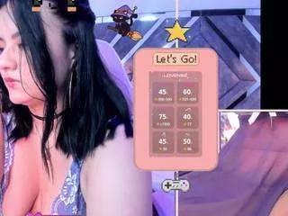 Cling to live show with eterna-aura from CamSoda 