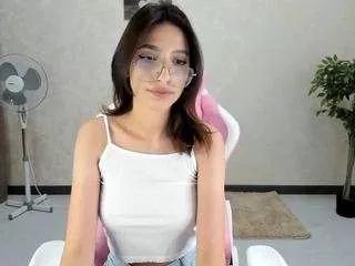 Cling to live show with fanfik from CamSoda 