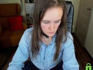Cling to live show with francescacollins from CamSoda 