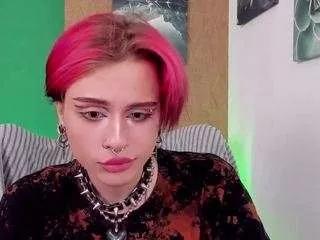 Cling to live show with leoncrystall from CamSoda 