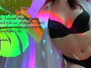 Cling to live show with liliankroft from CamSoda 