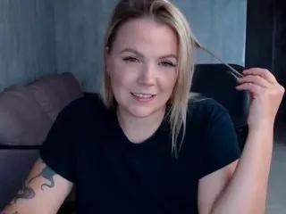 Cling to live show with marymarmalade from CamSoda 