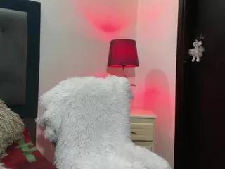 Cling to live show with meganlane from CamSoda 