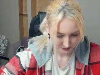 Cling to live show with petrafrake from CamSoda 