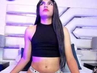 Cling to live show with sailyqueen from CamSoda 
