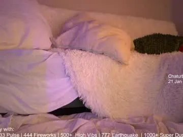 0l4w3r44l4 on Chaturbate