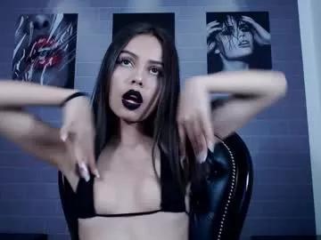 Cling to live show with aleesha_cameron02 from Chaturbate 