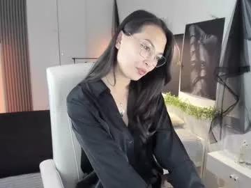 Cling to live show with alisasian from Chaturbate 