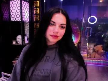 alma_pearl on Chaturbate