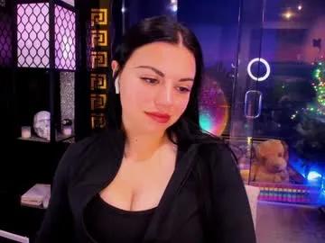 alma_pearl on Chaturbate