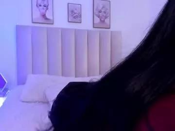 Cling to live show with arianna_es from Chaturbate 