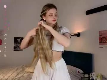baby_ruth — GOAL: My hands are dropping and look at those perfect boobs [127 tokens left] #teen #18 #new #shy #cute