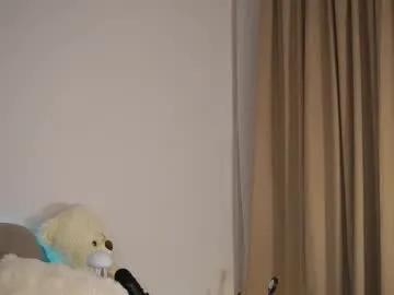 Chaturbate beckymadsons is Freechat beckymadsons —  Let's make 40000+ TODAY! I'm a #teen #18, #new #shy here, but already the best #bigass on CB  - Goal reached!