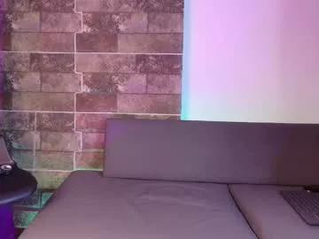Cling to live show with chloe_sage from Chaturbate 