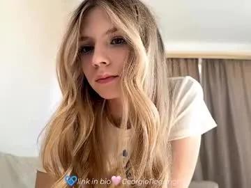 chloe_show — I'm Chloe ^^  | Goal: Off Shirt + ?:) #new #shy #petite #teen #18
